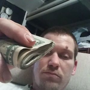 Meet your Posher, Mack